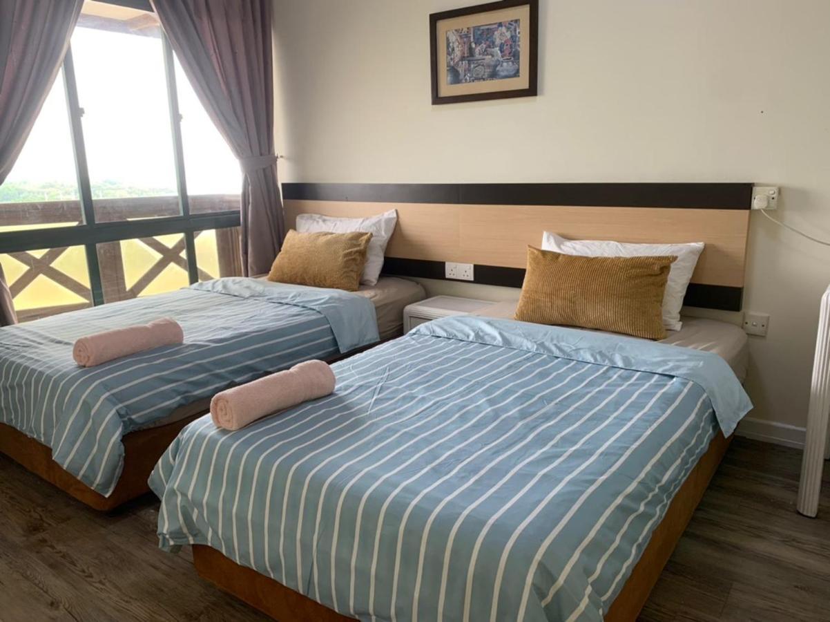 1 Bedroom Apartment, Melaka Cbd Town Center- Hosted By Private Locals Resident, Balcony With City Skyline View Or Seaview, Opposite Malls, Tv Box, 5 Minutes To Jonker Street, Malacca Екстериор снимка
