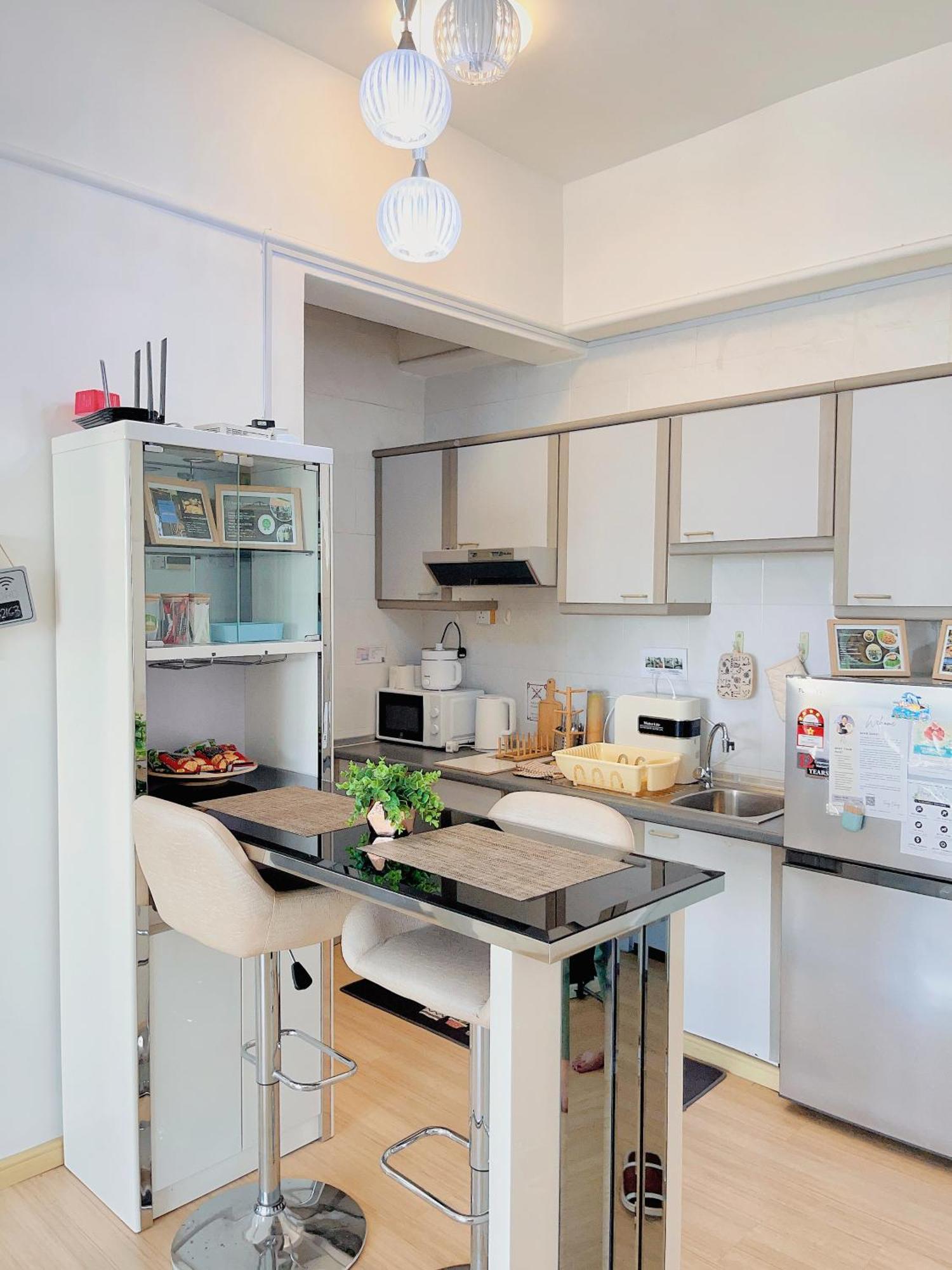 1 Bedroom Apartment, Melaka Cbd Town Center- Hosted By Private Locals Resident, Balcony With City Skyline View Or Seaview, Opposite Malls, Tv Box, 5 Minutes To Jonker Street, Malacca Екстериор снимка