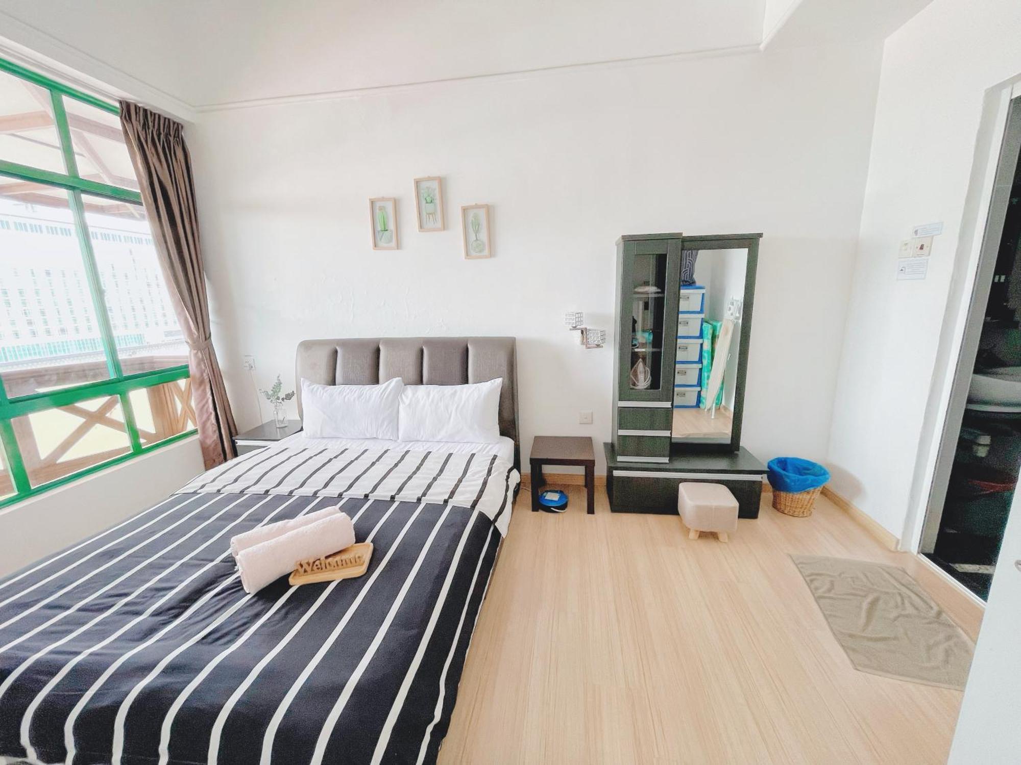 1 Bedroom Apartment, Melaka Cbd Town Center- Hosted By Private Locals Resident, Balcony With City Skyline View Or Seaview, Opposite Malls, Tv Box, 5 Minutes To Jonker Street, Malacca Екстериор снимка