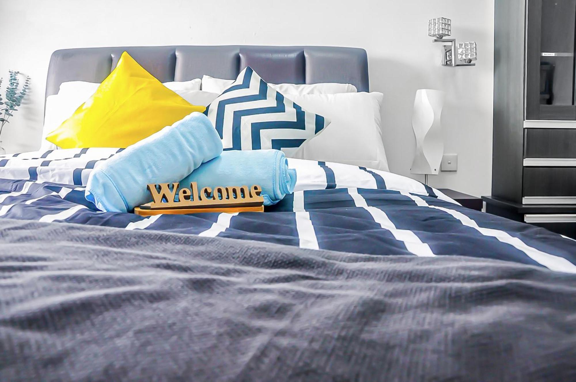 1 Bedroom Apartment, Melaka Cbd Town Center- Hosted By Private Locals Resident, Balcony With City Skyline View Or Seaview, Opposite Malls, Tv Box, 5 Minutes To Jonker Street, Malacca Екстериор снимка