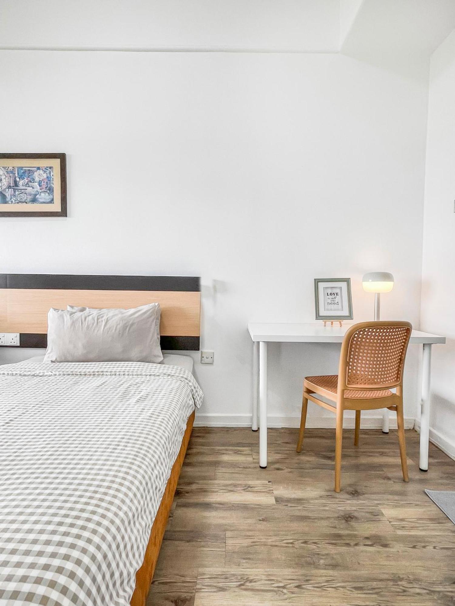 1 Bedroom Apartment, Melaka Cbd Town Center- Hosted By Private Locals Resident, Balcony With City Skyline View Or Seaview, Opposite Malls, Tv Box, 5 Minutes To Jonker Street, Malacca Екстериор снимка
